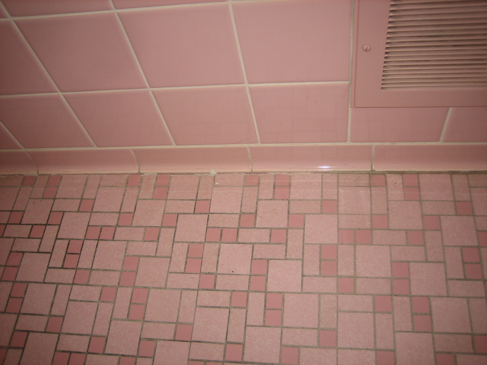 Painting Your Bathroom Tiles, Waterproof Paint For Bathroom Floor Tiles