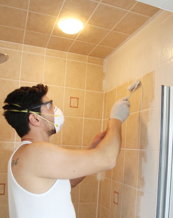 Painting tiles renovation