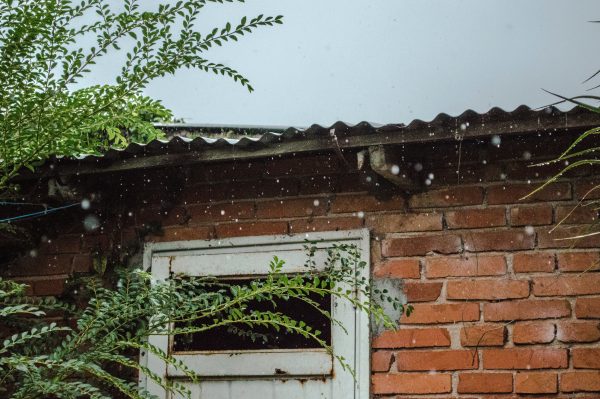 Rain on Roof-Ariel-Schmunck-254265-unsplash roof