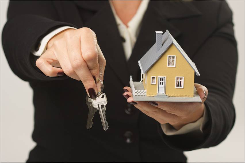 Mortgage-broker