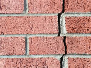 break-in-the-wall-680716-m