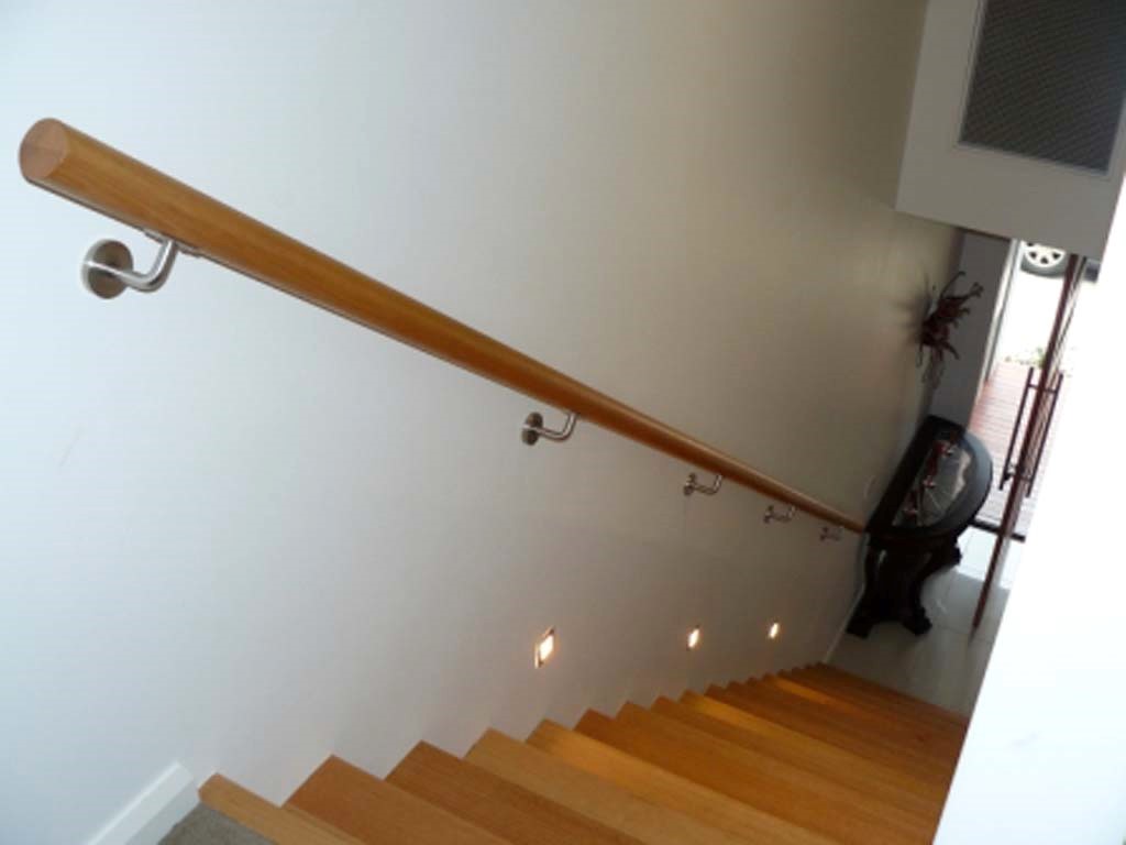 Stair Hand Rails When Are They Required In Wa Homes